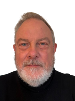 simon-hamilton-removebg-preview